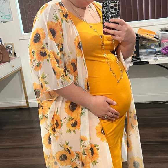 Gold/Yellow Maternity Dress - Picture 3 of 3